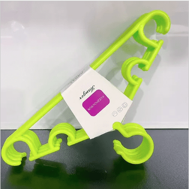 Colgador de ropa niño